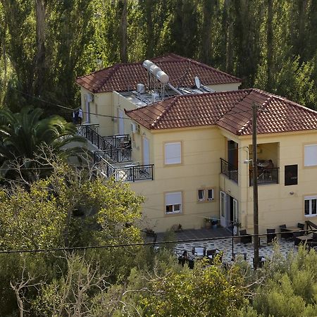 Coral Hotel Plomari Eksteriør bilde